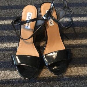 Steve madden platform wedge size 9